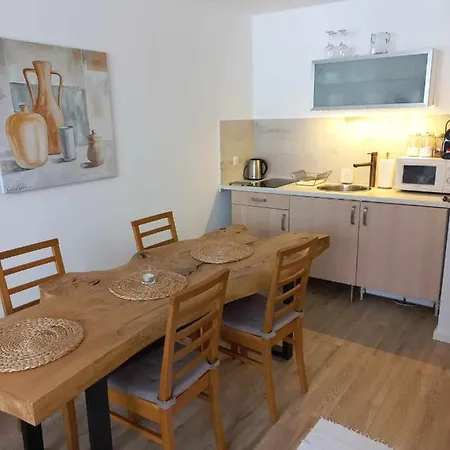 Centrum Samodzielne Mieszkanie アパート *